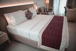 Platinum Cocotiers Hotel