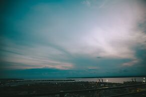 Platinum Cocotiers Hotel