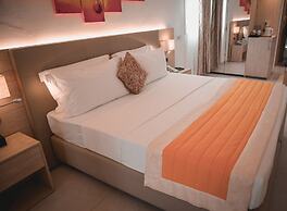 Platinum Cocotiers Hotel