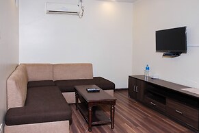 Forbes Hotel and Apartment