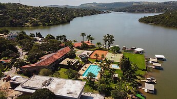 Hotel lago do sol