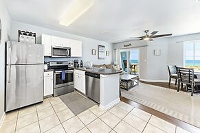 Grand Caribbean Condos