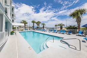 Grand Caribbean Condos