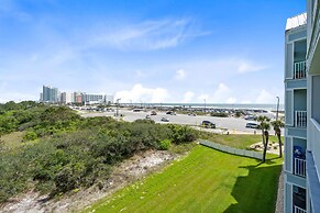 Grand Caribbean Condos