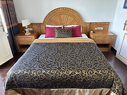 Kensington Laden Palas Buyukada