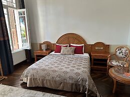 Kensington Laden Palas Buyukada