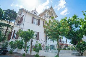 Kensington Laden Palas Buyukada