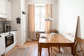 2ndhomes Comfy Studio by Esplanade Park