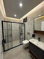 Aurora Suit Bungalov