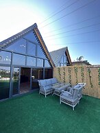 Aurora Suit Bungalov