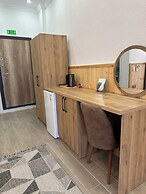 Aurora Suit Bungalov