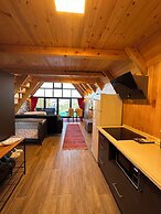 Aurora Suit Bungalov