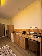 Aurora Suit Bungalov