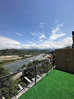 Aurora Suit Bungalov