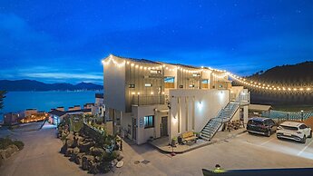 Namhae Ourpoolvilla