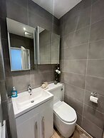 Inviting & Spacious 3BD Flat - Shadwell