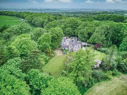 Hill House Country Estate - Princes Gate