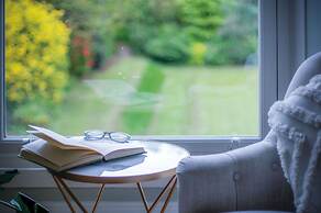 Hill House Country Estate - Princes Gate