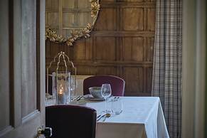 Hill House Country Estate - Princes Gate