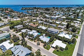 Conch Out Beach House managed by Beach Retreats