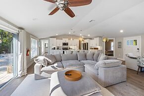 Conch Out Beach House managed by Beach Retreats