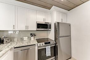 Chasing Waves managed by Beach Retreats