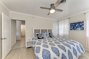 Chasing Waves managed by Beach Retreats