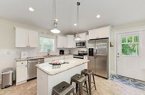 Caribbean Surf managed by Beach Retreats