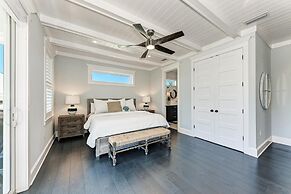 Slice of Paradise managed by Beach Retreats