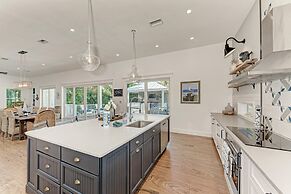 Slice of Paradise managed by Beach Retreats