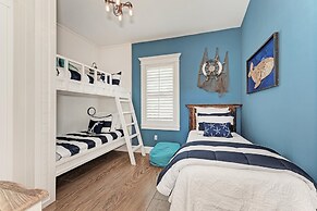 Slice of Paradise managed by Beach Retreats