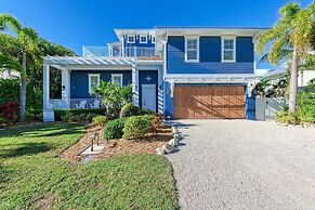 Slice of Paradise managed by Beach Retreats