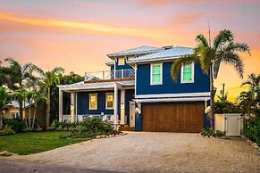 Slice of Paradise managed by Beach Retreats