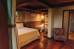 Chocolate Hotel