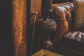 Caer Rhun Hall Hotel