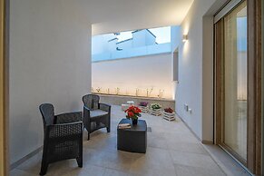 Aurosa Bed and Breakfast