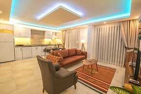 Mulberry Suit Aparts