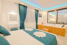 Mulberry Suit Aparts