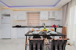 Mulberry Suit Aparts