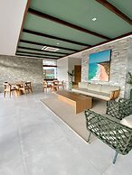 Mana Beach Experience by All