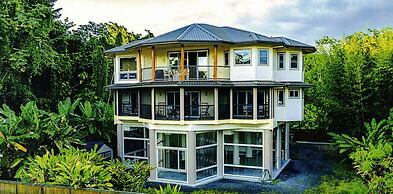 Hilo Beach House Inn