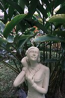 Hilo Beach House Inn