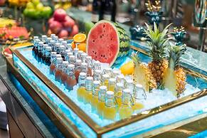 Xi'an Bell Tower South Gate Manxin Hotel