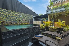 Liliy Guest House Legian