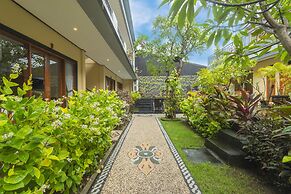 Liliy Guest House Legian