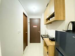 Chic And Cozy Studio Apartment At Transpark Juanda Bekasi