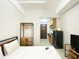 Chic And Cozy Studio Apartment At Transpark Juanda Bekasi