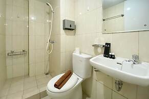 Comfort And Elegant 4Br Combined At Springlake Summarecon Bekasi Apart