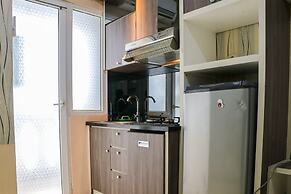 Cozy And Enjoy Studio Room At Green Pramuka City Apartment