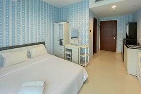 Minimalist Studio At West Vista Apartment